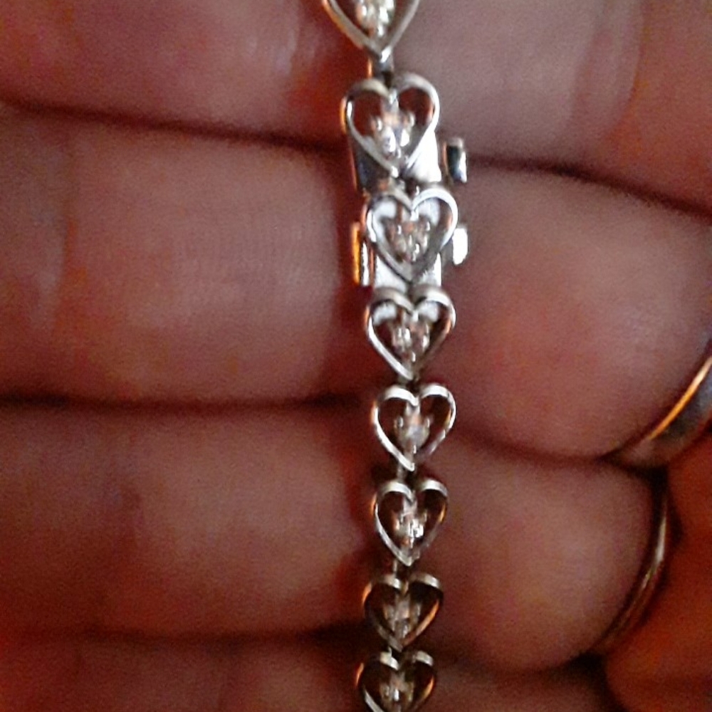 Lovely Diamond Tennis Bracelet